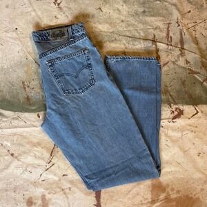 Vintage 90s Relaxed Levi's Silver tab Jeans  Measure 34x35.5 Made in the USA